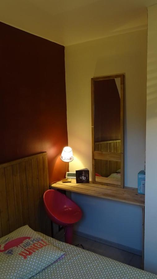 Chambres De Montheard La Bazoge Ngoại thất bức ảnh